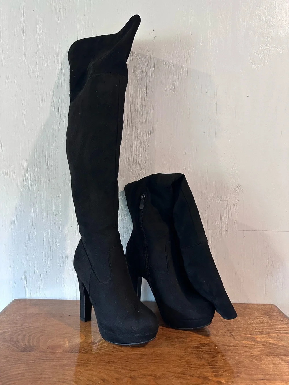 Dreampairs Women's Black Knee-High Platform Heel Boots
